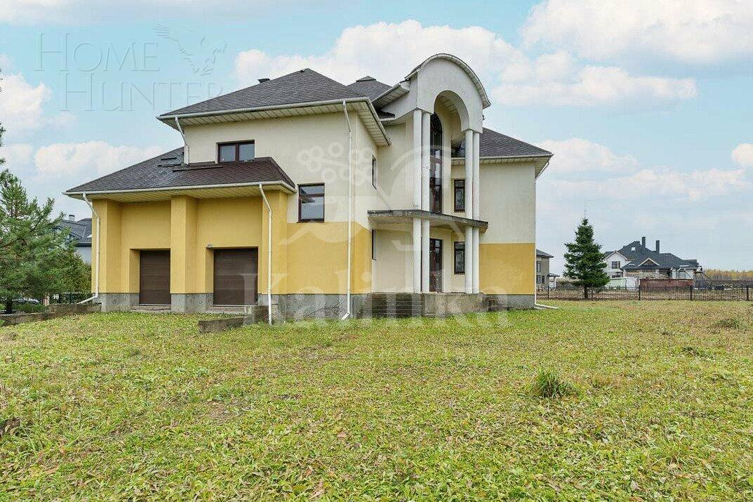 2-этажный коттедж 700 м² без отделки