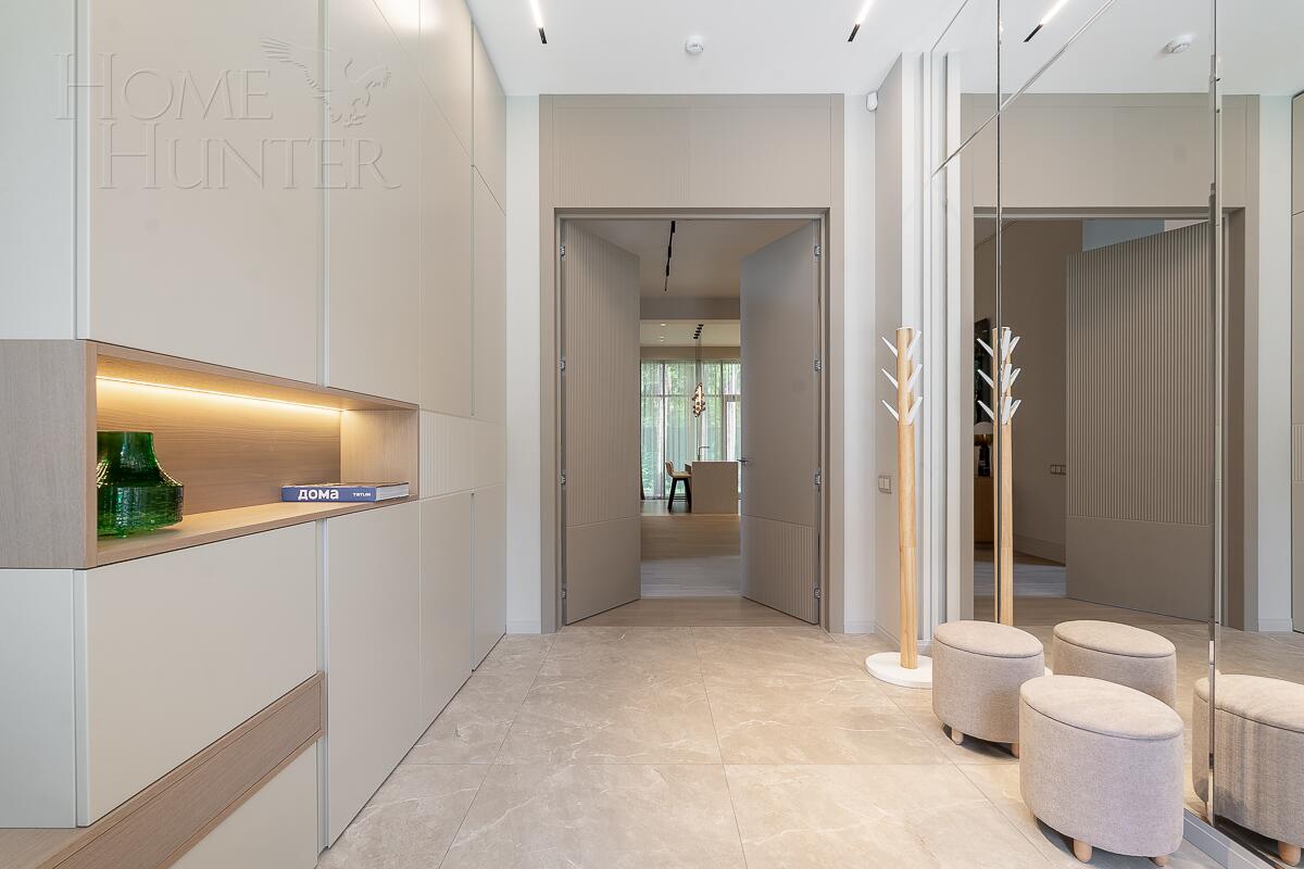 2-этажный коттедж 380 м² с отделкой