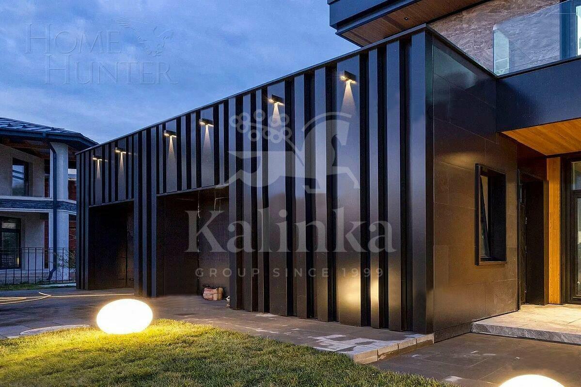 2-этажный коттедж 853.2 м² без отделки