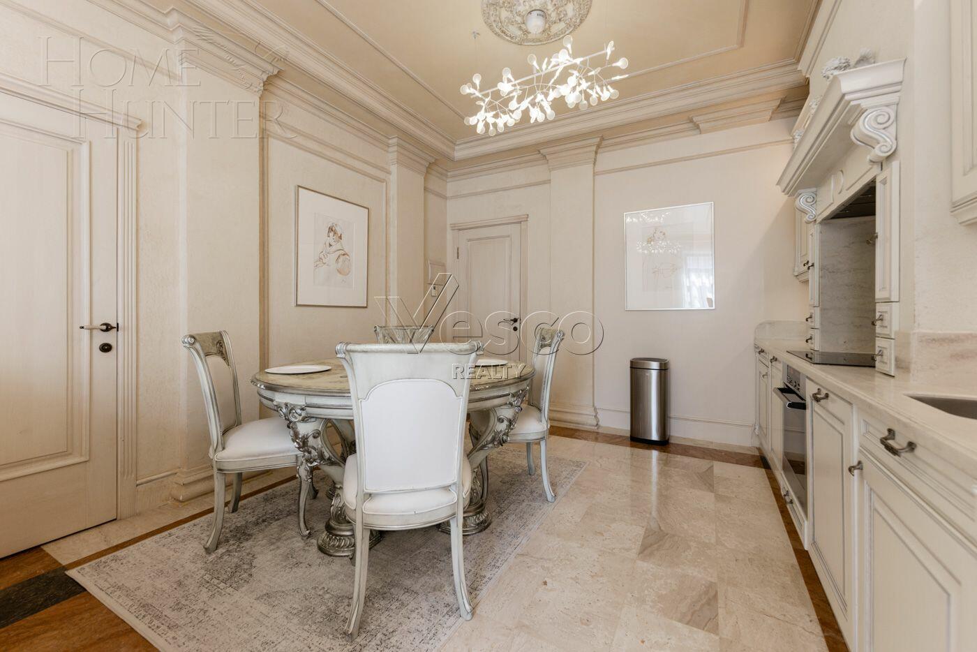 2-этажный коттедж 442 м² с отделкой