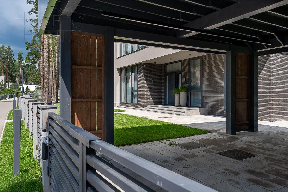 2-этажный коттедж 380 м² с отделкой