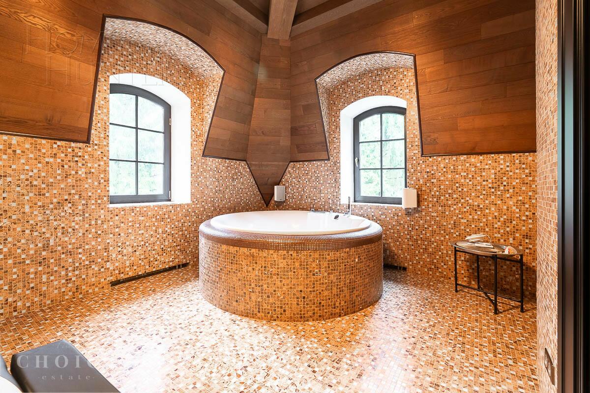 2-этажный коттедж 800 м² с отделкой