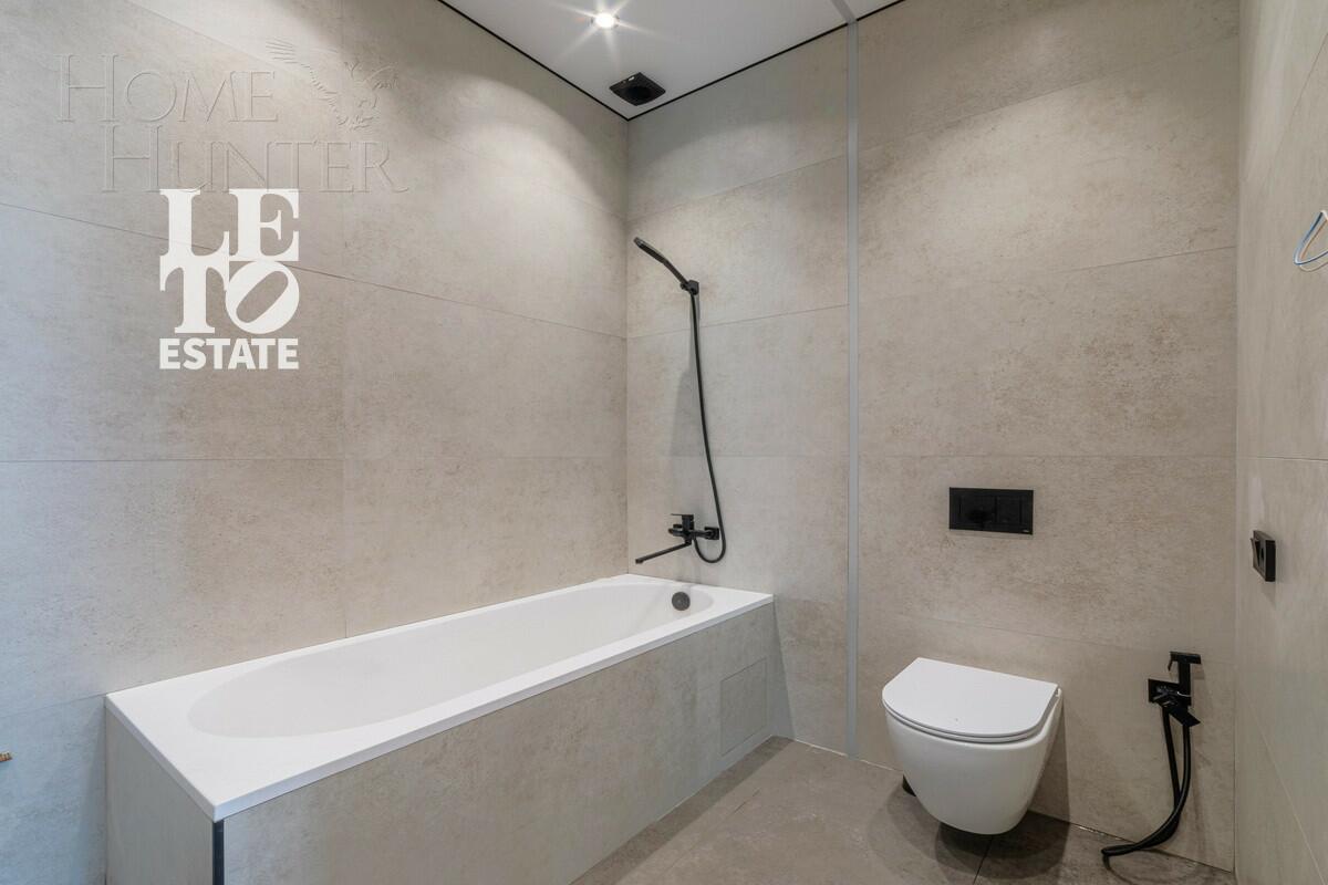 3-этажный таунхаус 169 м² с отделкой