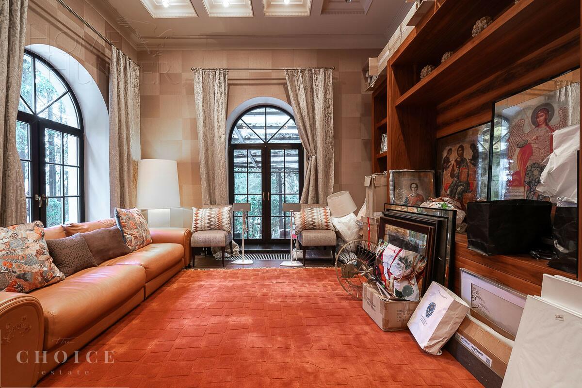 2-этажный коттедж 800 м² с отделкой