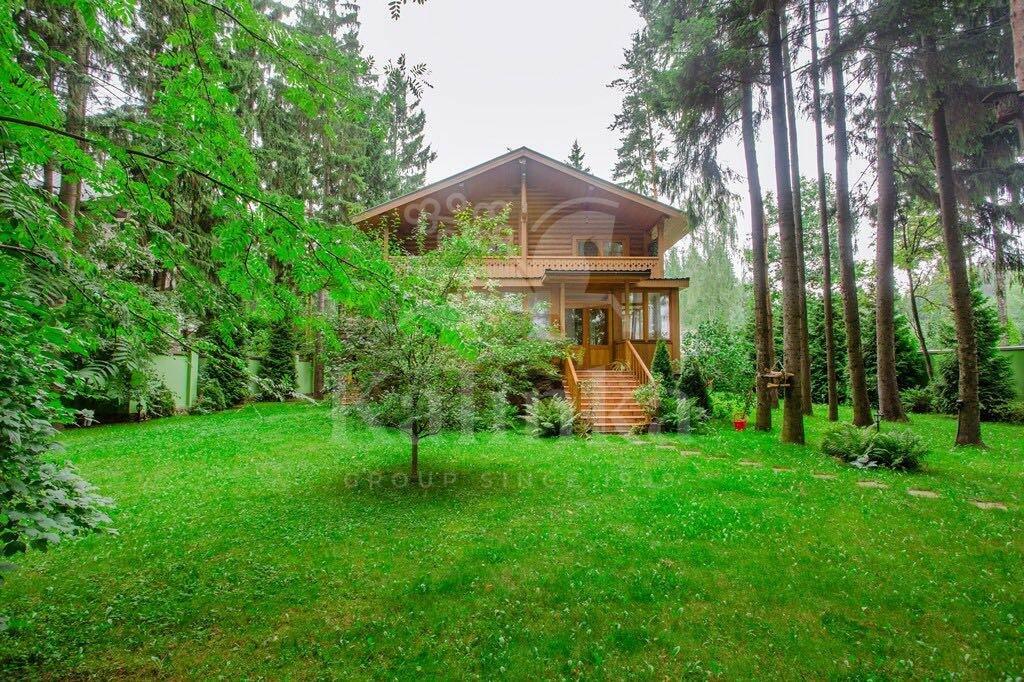 2-этажный коттедж 450 м² с отделкой