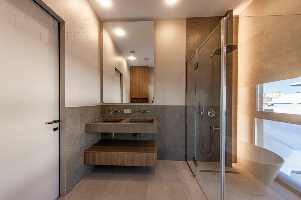 2-этажный коттедж 310 м² с отделкой