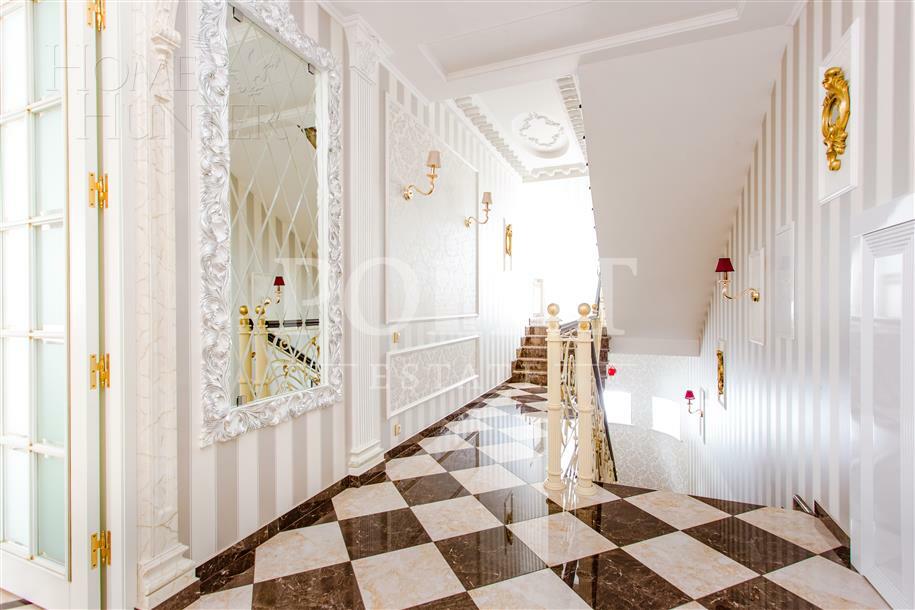 2-этажный коттедж 915 м² с отделкой