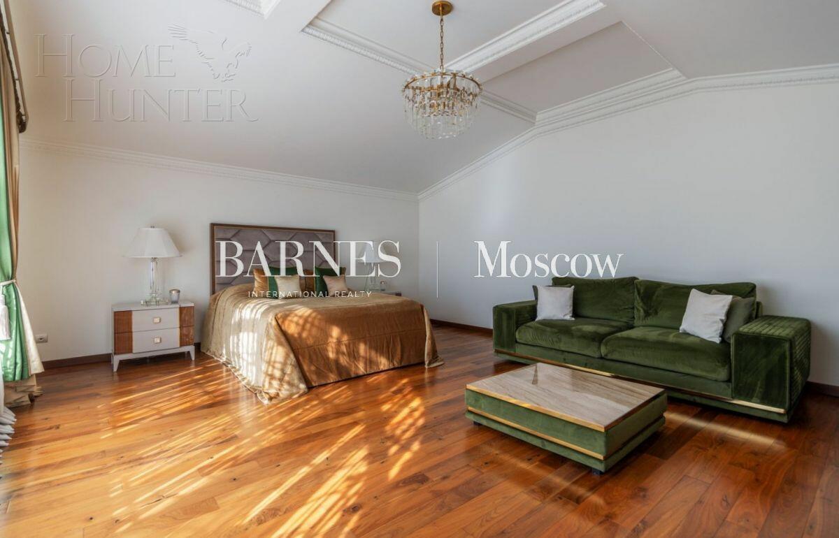 2-этажный коттедж 692 м² с отделкой