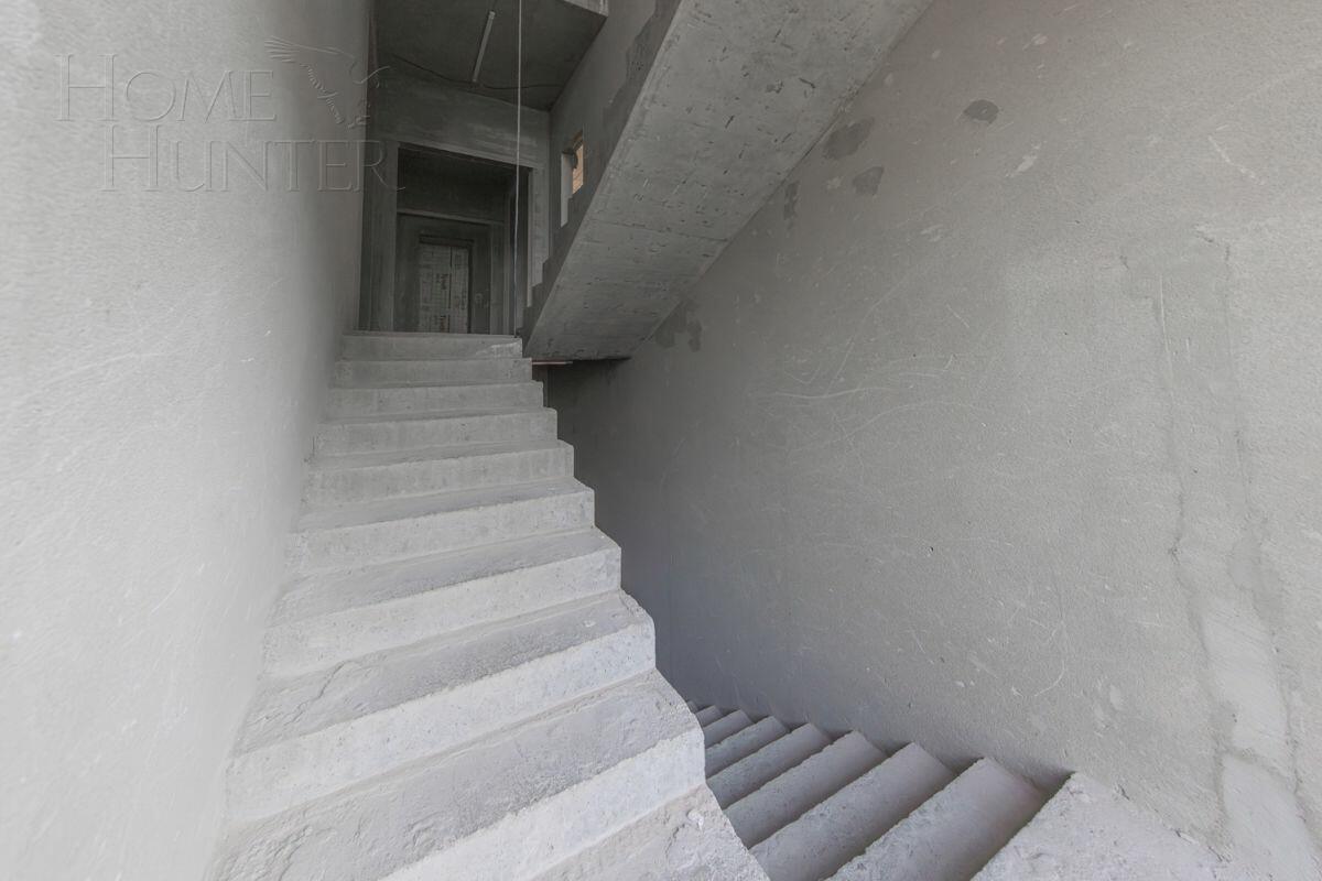 2-этажный коттедж 850 м² без отделки