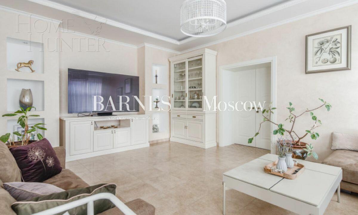 2-этажный коттедж 525 м² с отделкой