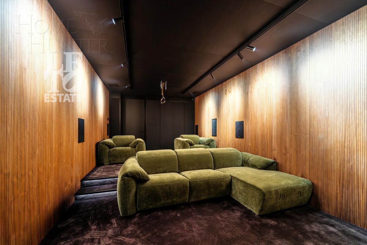 2-этажный коттедж 650 м² с отделкой