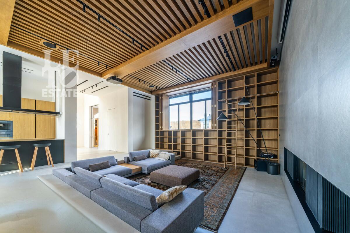 2-этажный коттедж 650 м² с отделкой