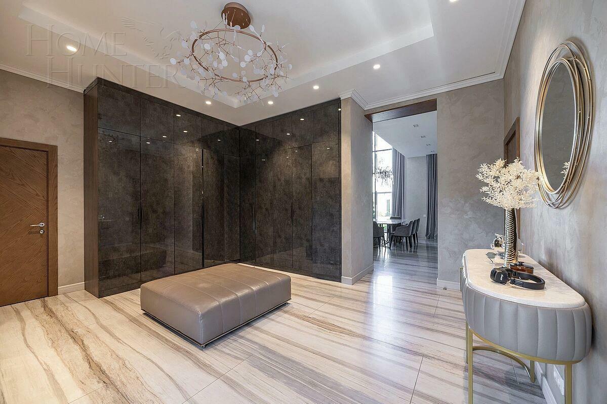 2-этажный коттедж 570 м² с отделкой