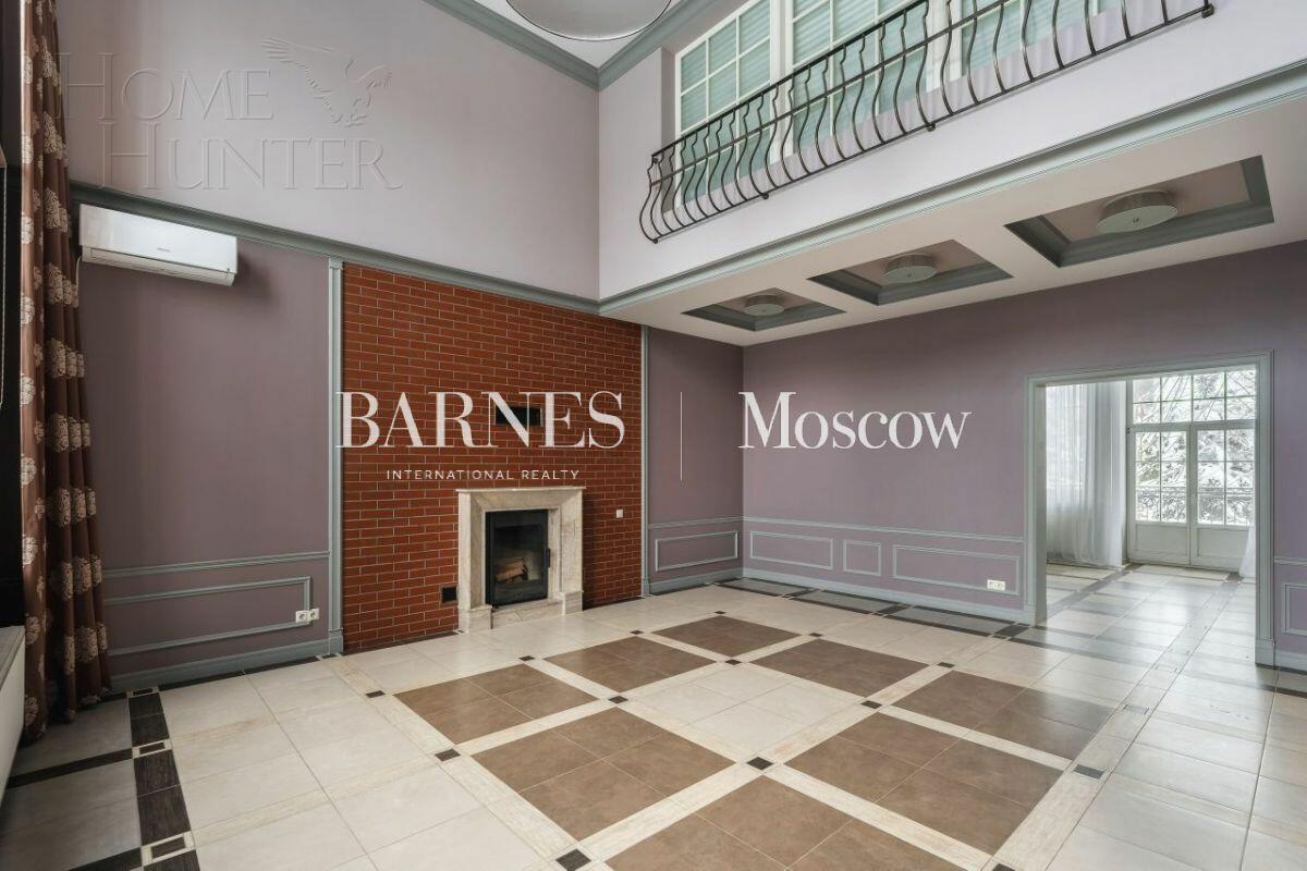 2-этажный коттедж 500 м² с отделкой