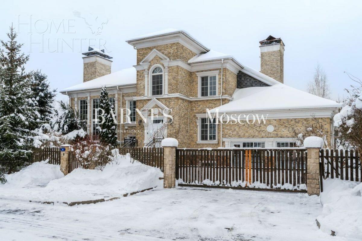 2-этажный коттедж 500 м² с отделкой