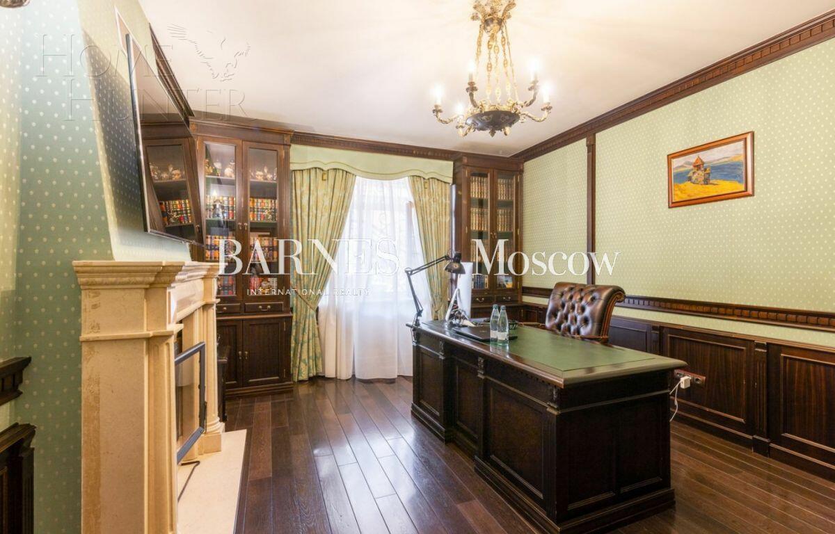 2-этажный коттедж 692 м² с отделкой