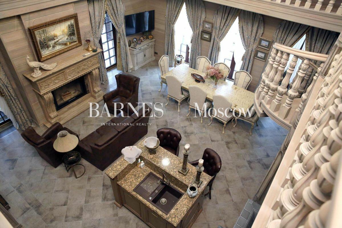 2-этажный коттедж 2 190 м² с отделкой