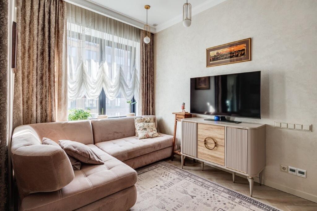 2-КОМН. КВАРТИРА С ОТДЕЛКОЙ 58 М² НА 10 ЭТАЖЕ