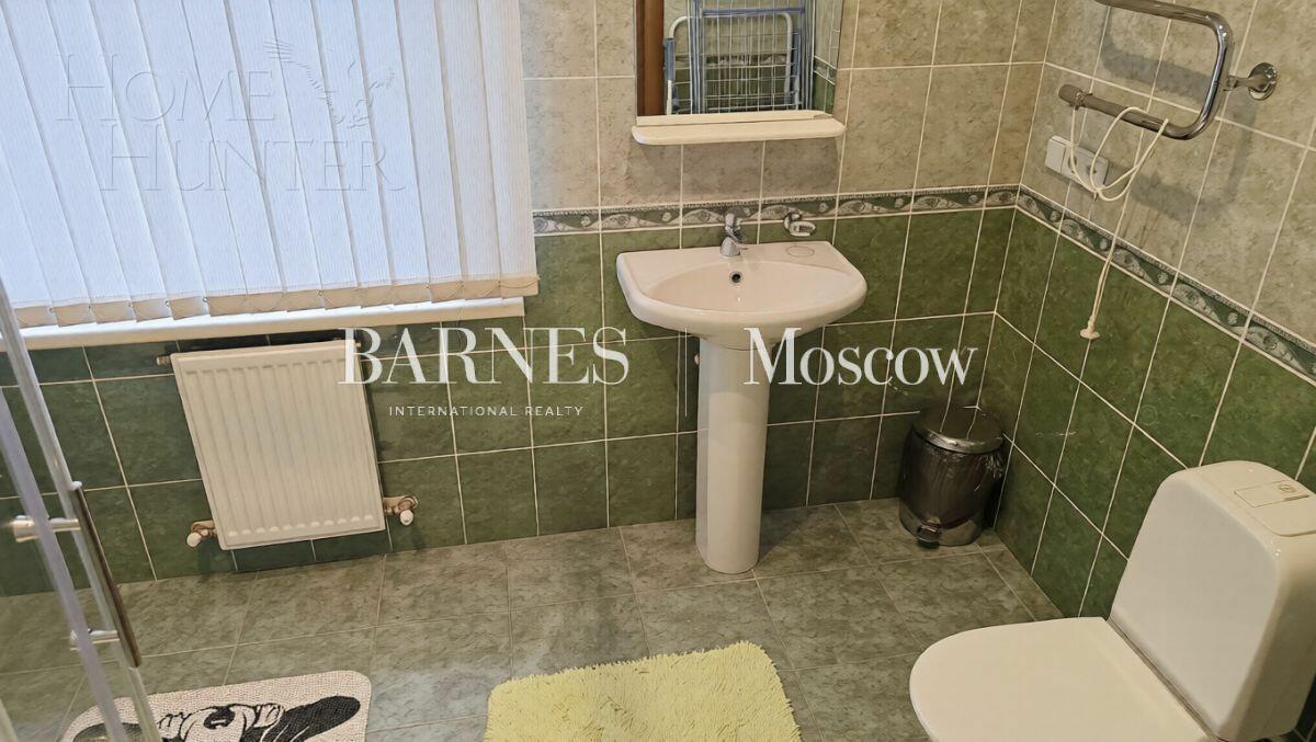 2-этажный таунхаус 286 м² с отделкой