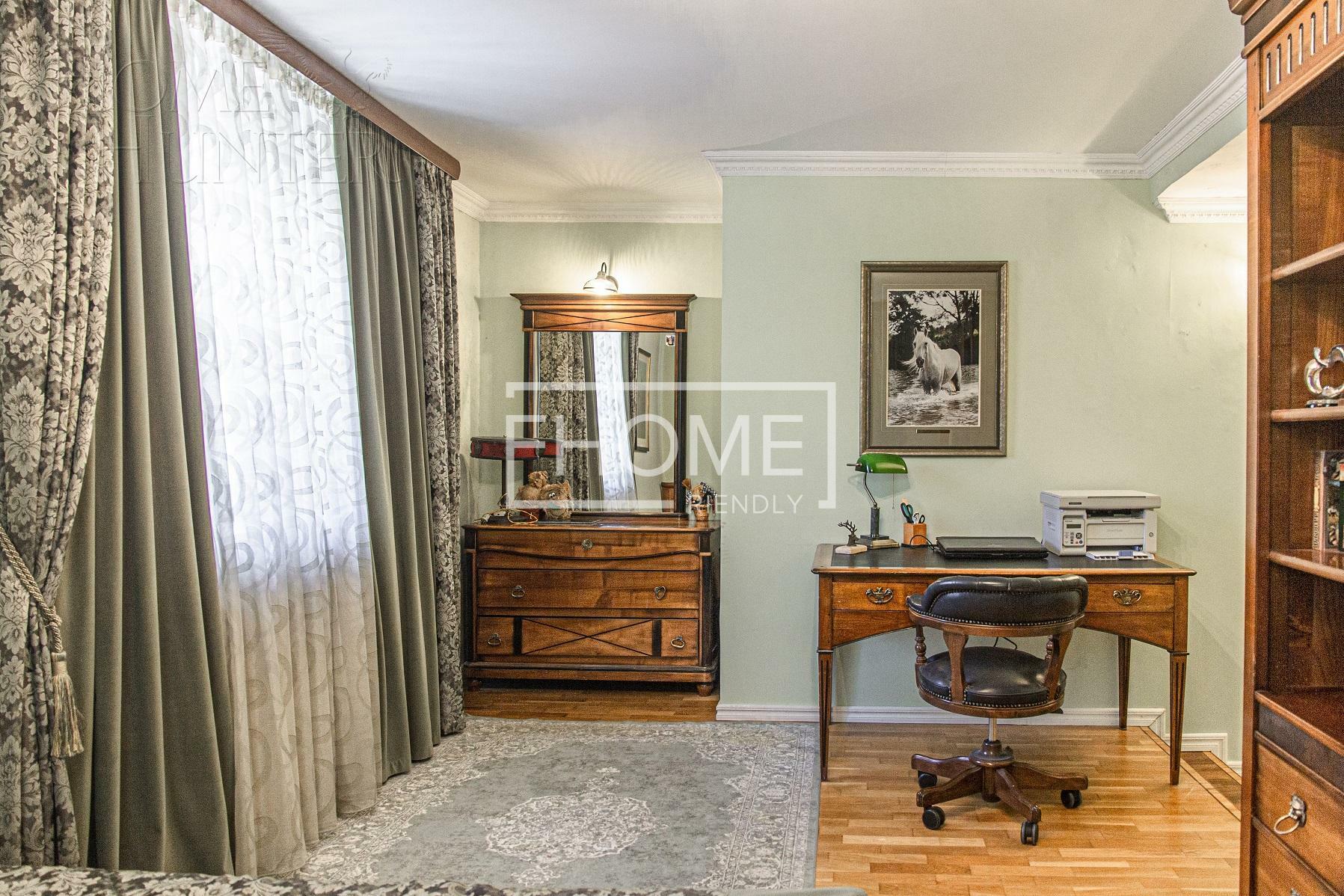 2-этажный коттедж 481.2 м² с отделкой