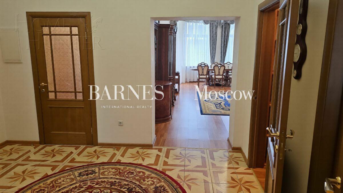 2-этажный таунхаус 286 м² с отделкой