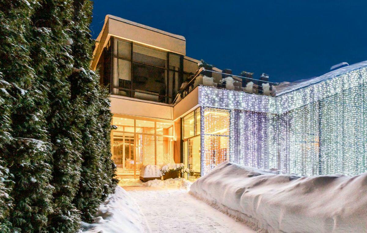 2-этажный коттедж 2 534 м² с отделкой