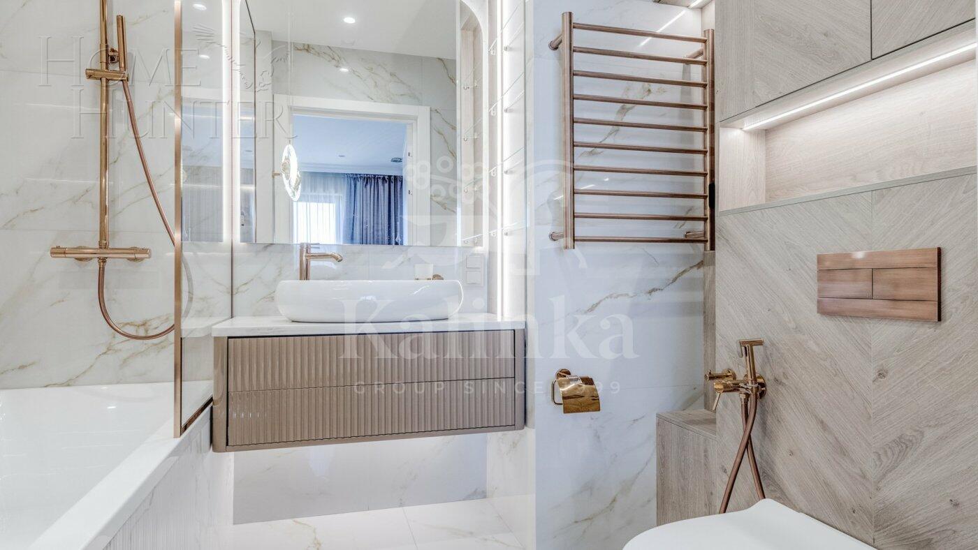 5-КОМН. КВАРТИРА С ОТДЕЛКОЙ 132 М² НА 39 ЭТАЖЕ