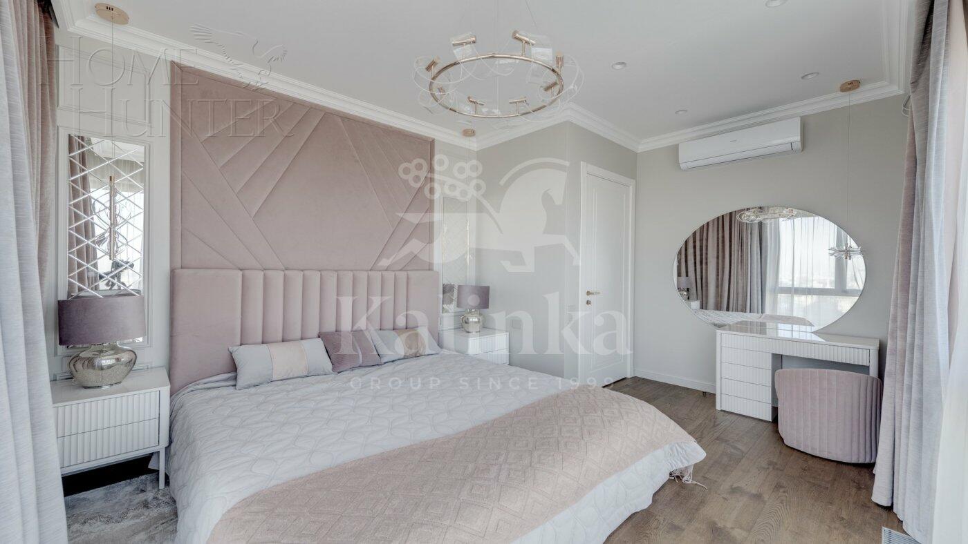 5-КОМН. КВАРТИРА С ОТДЕЛКОЙ 132 М² НА 39 ЭТАЖЕ