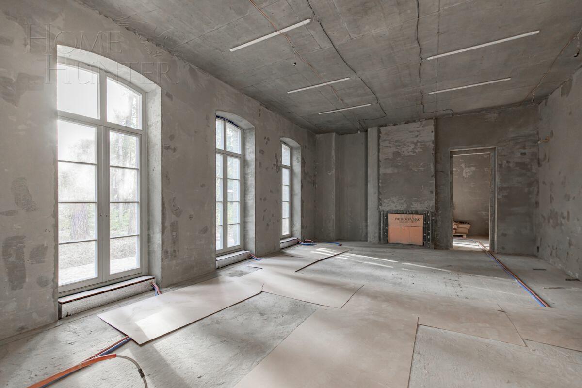 2-этажный коттедж 850 м² без отделки