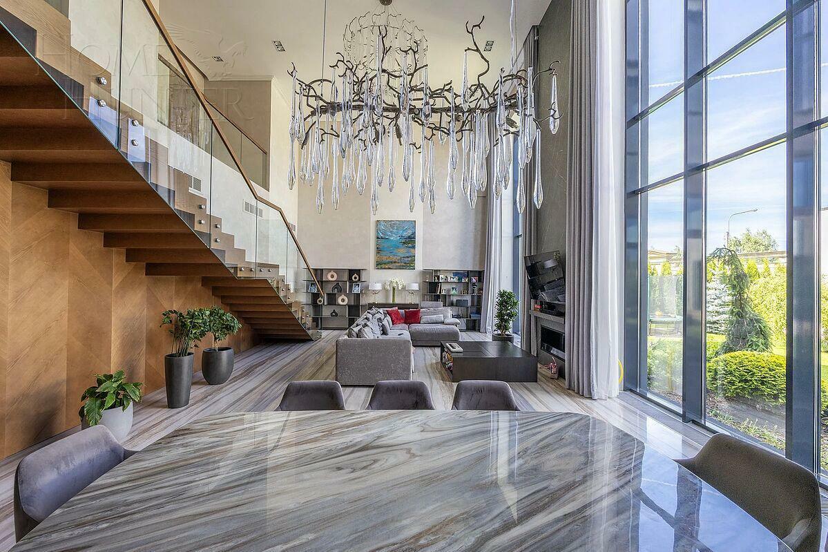 2-этажный коттедж 570 м² с отделкой