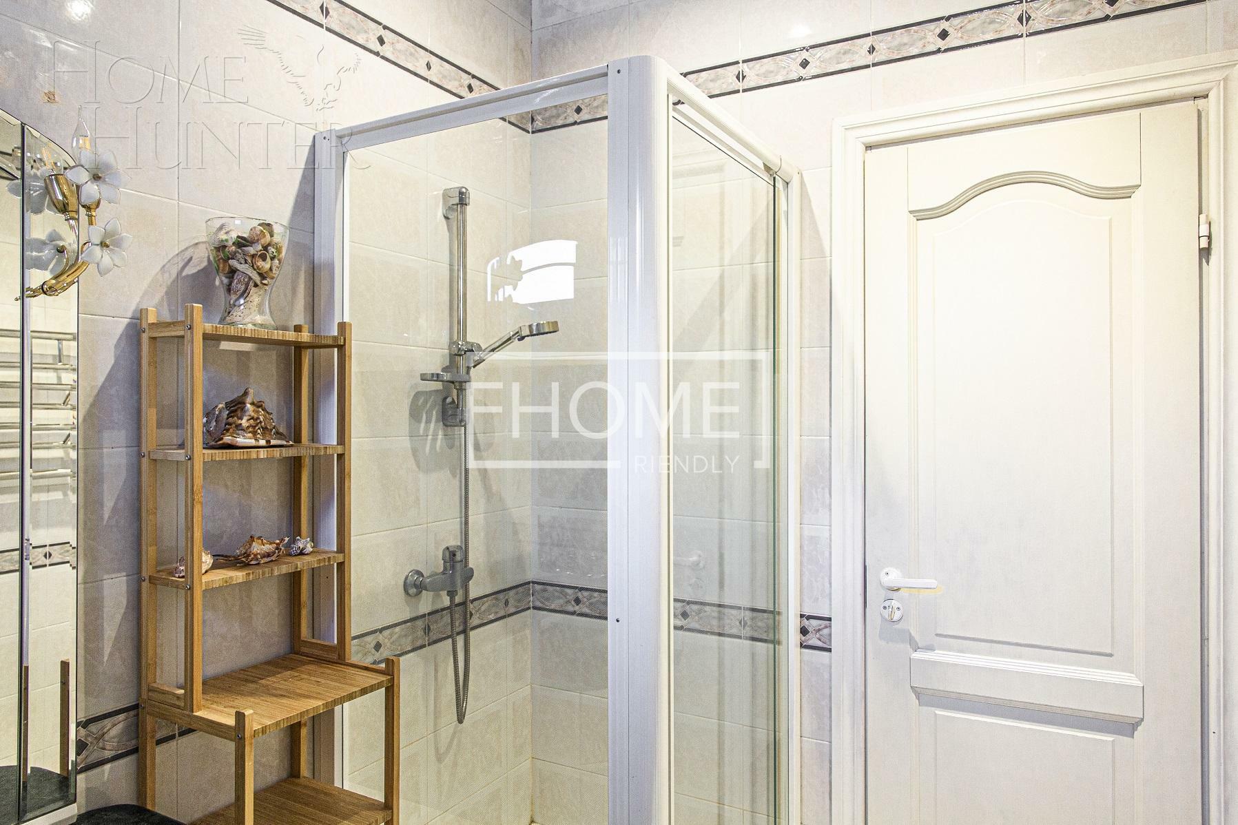 2-этажный коттедж 481.2 м² с отделкой