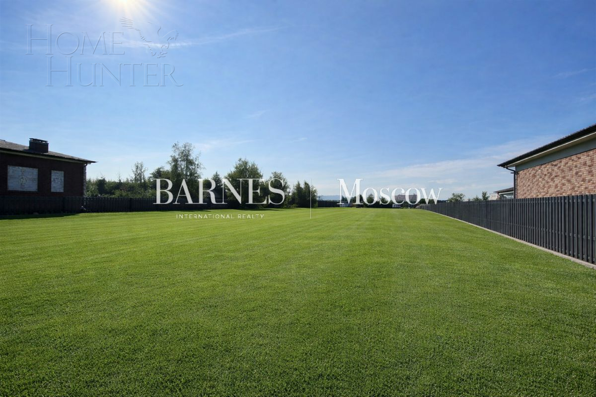 Участок 66.91 сот. в охраняемом поселке