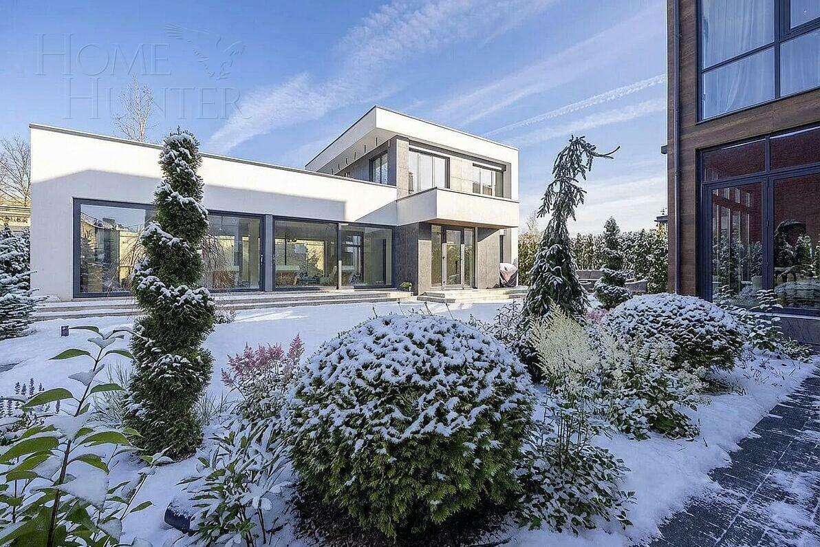 2-этажный коттедж 570 м² с отделкой