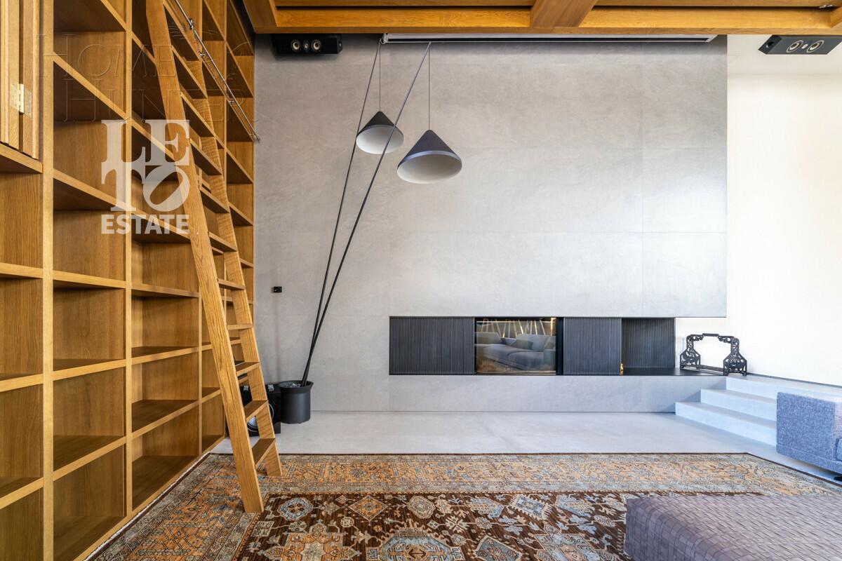 2-этажный коттедж 650 м² с отделкой