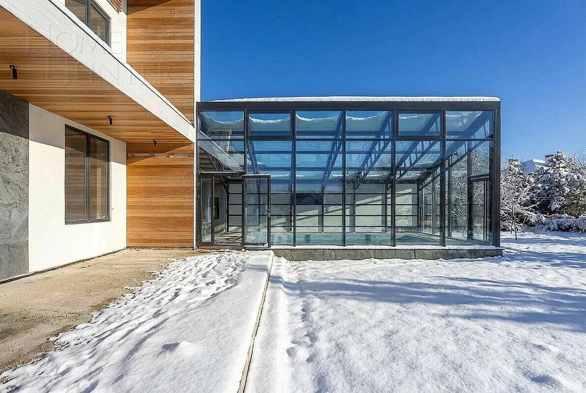 2-этажный коттедж 742 м² без отделки