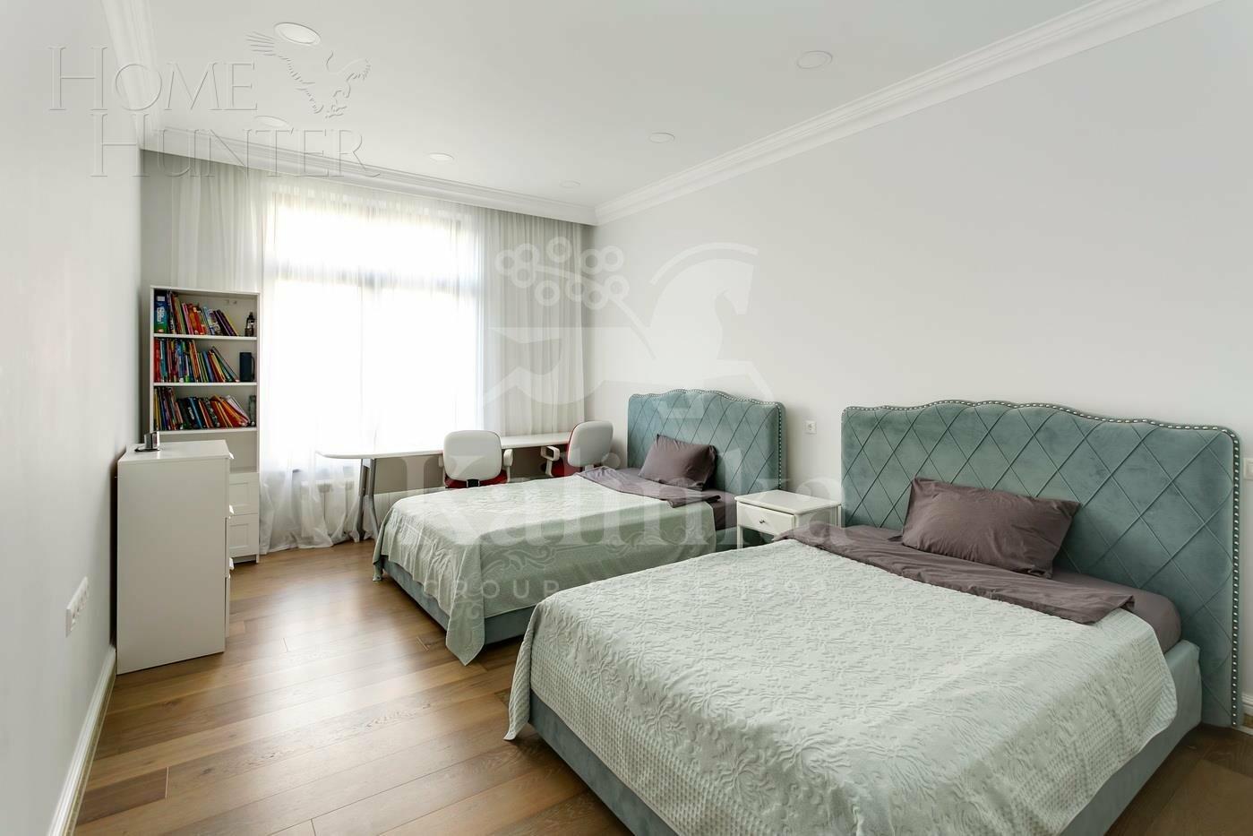 4-КОМН. КВАРТИРА С ОТДЕЛКОЙ 202 М² НА 4 ЭТАЖЕ