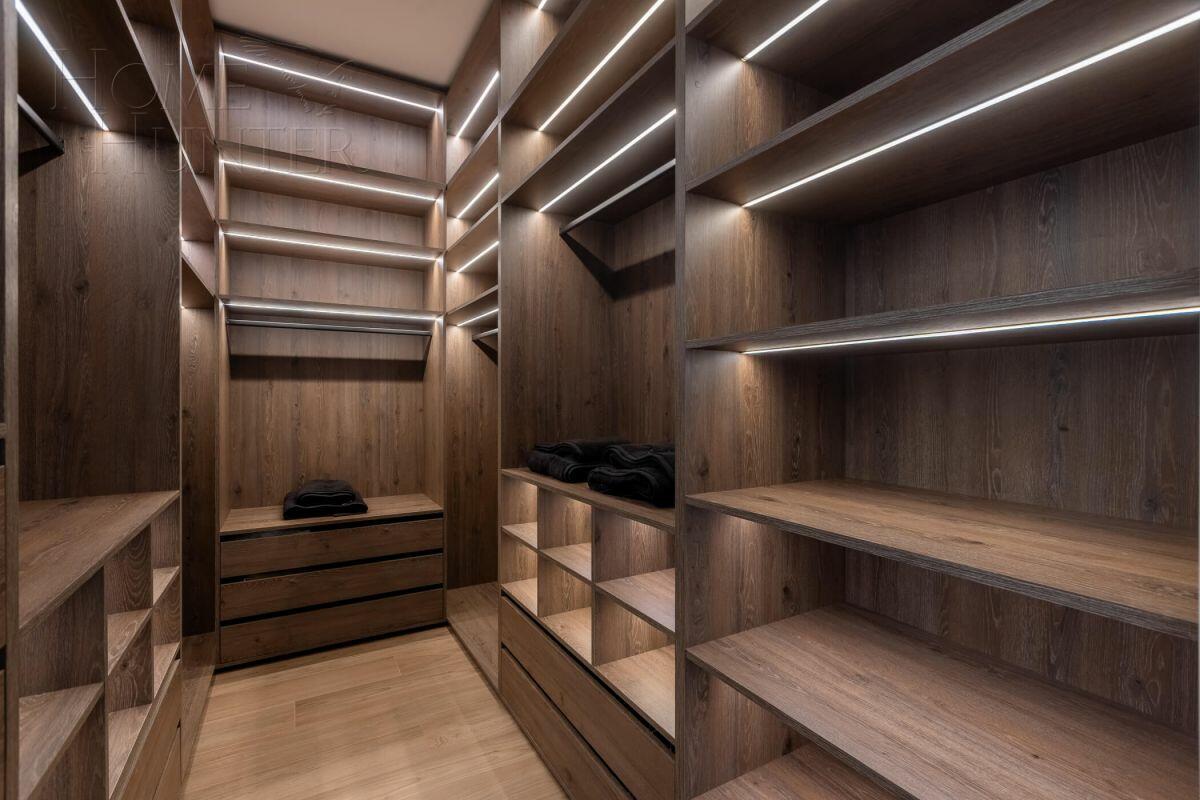 2-этажный коттедж 250 м² с отделкой