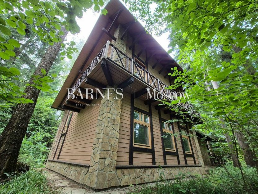 7-этажный коттедж 2 303.5 м² без отделки