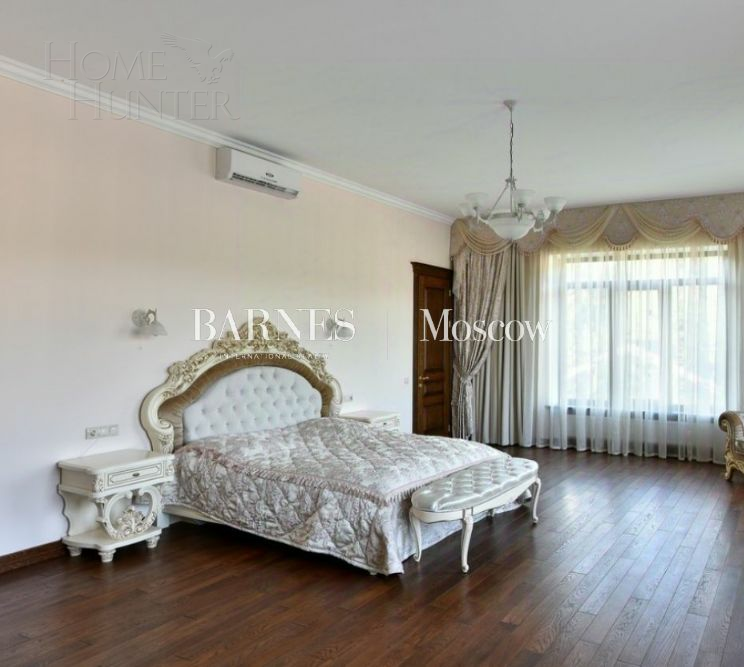 3-этажный коттедж 1 500 м² с отделкой