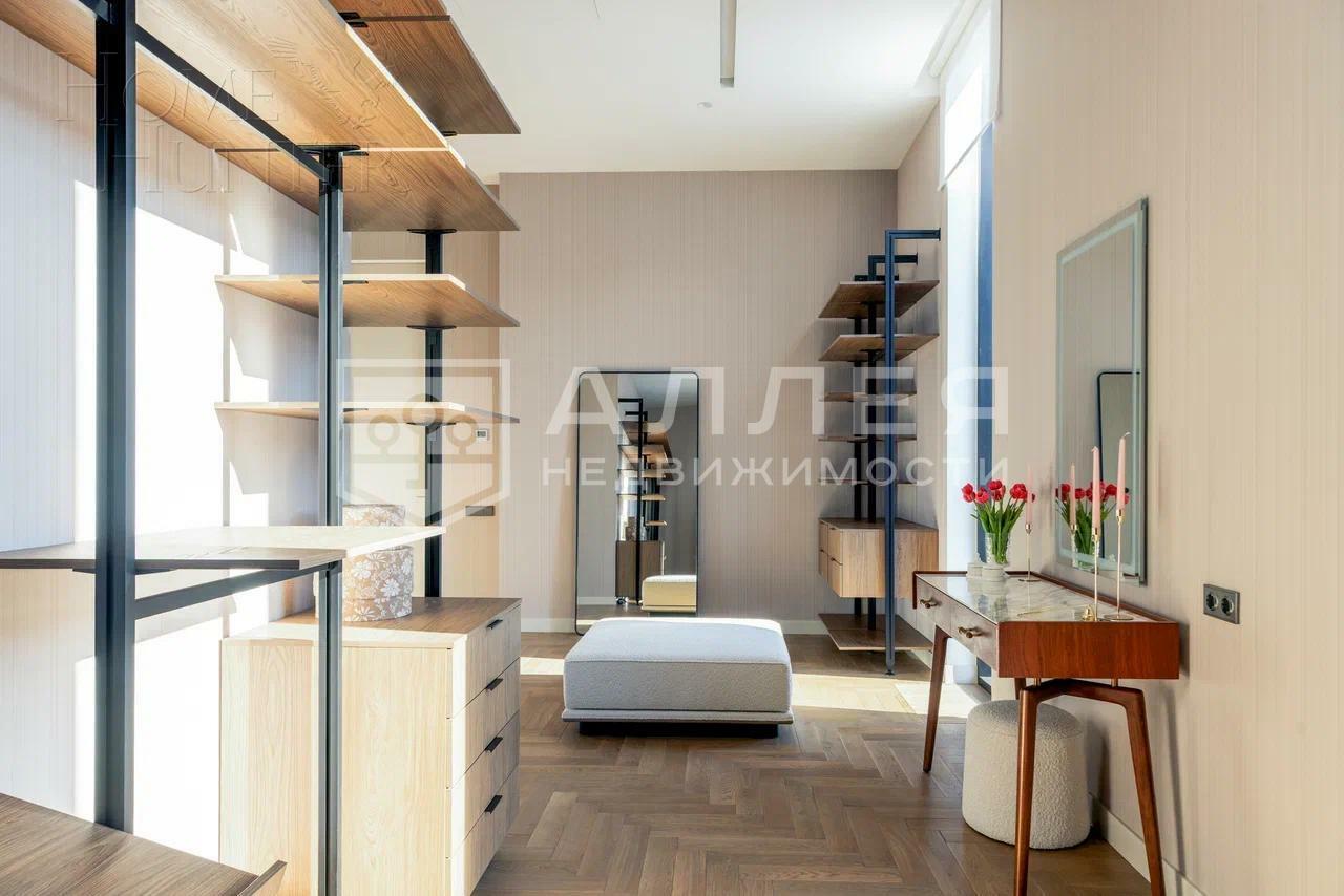 2-этажный коттедж 637 м² с отделкой