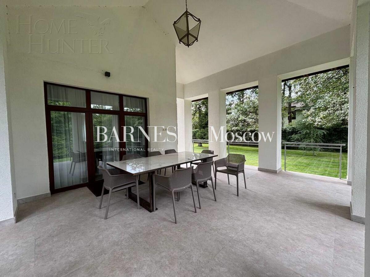 2-этажный коттедж 700 м² с отделкой