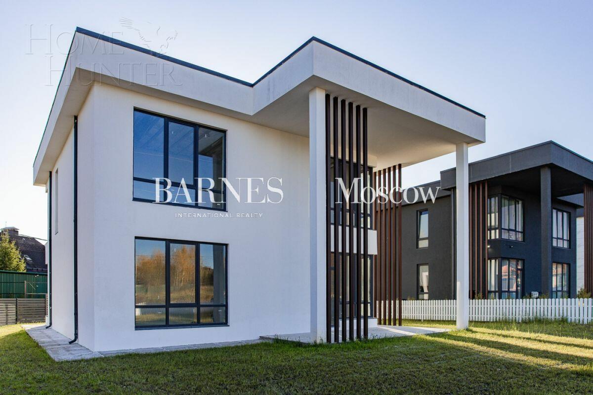 2-этажный коттедж 261 м² без отделки