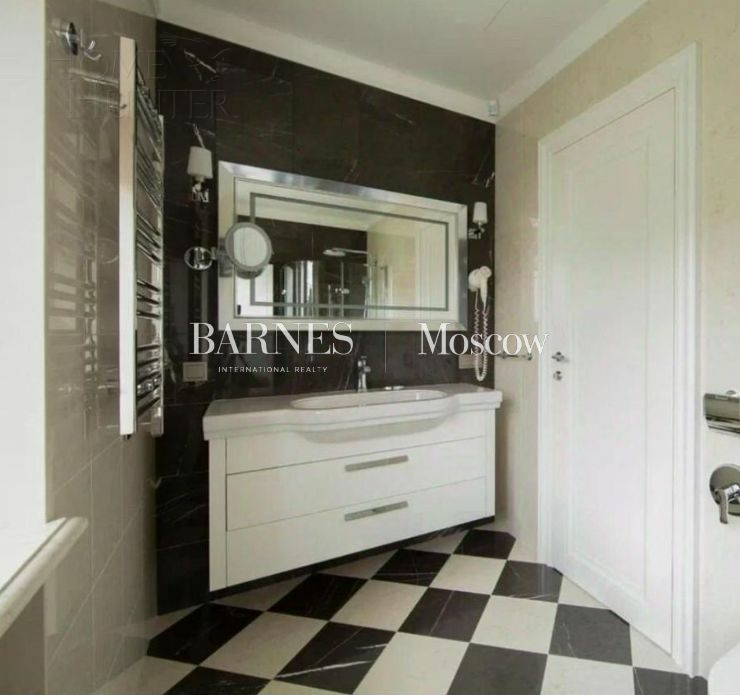 2-этажный коттедж 497 м² с отделкой