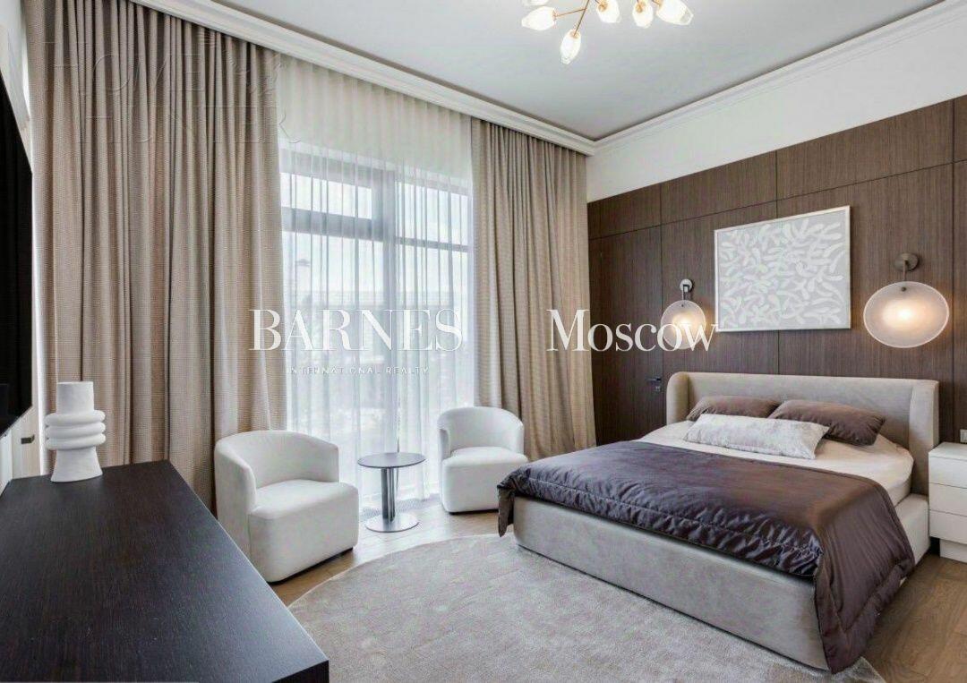 2-этажный коттедж 730 м² с отделкой