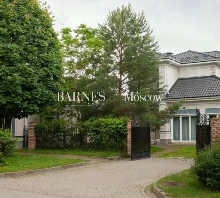 2-этажный коттедж 497 м² с отделкой