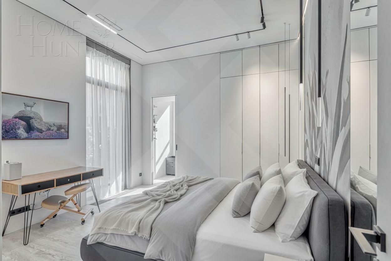 3-КОМН. КВАРТИРА С ОТДЕЛКОЙ 90 М² НА 1 ЭТАЖЕ