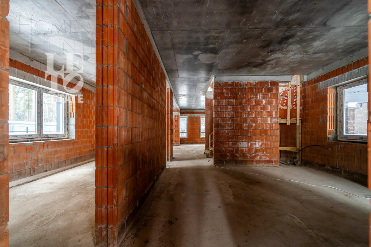 2-этажный коттедж 270 м² без отделки