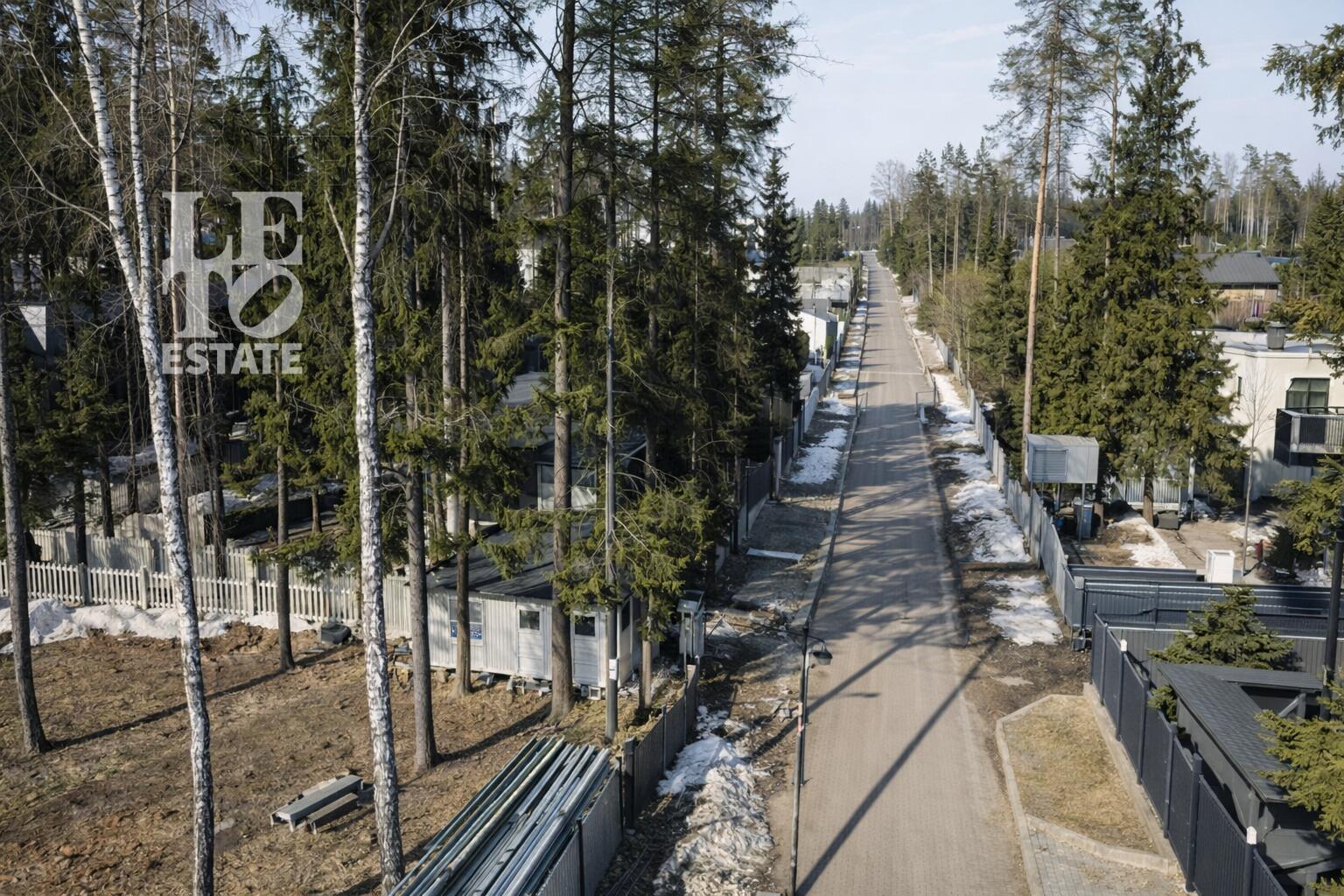 Участок 51 сот. в охраняемом поселке