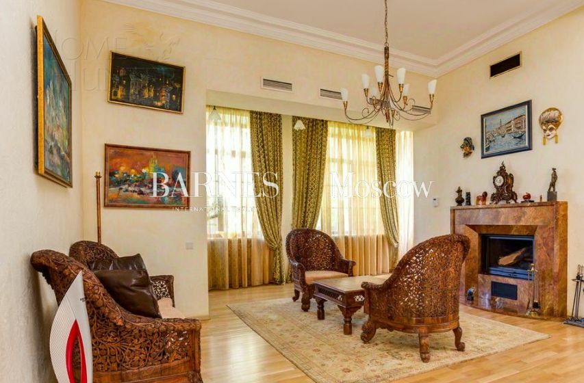 2-этажный коттедж 550 м² с отделкой