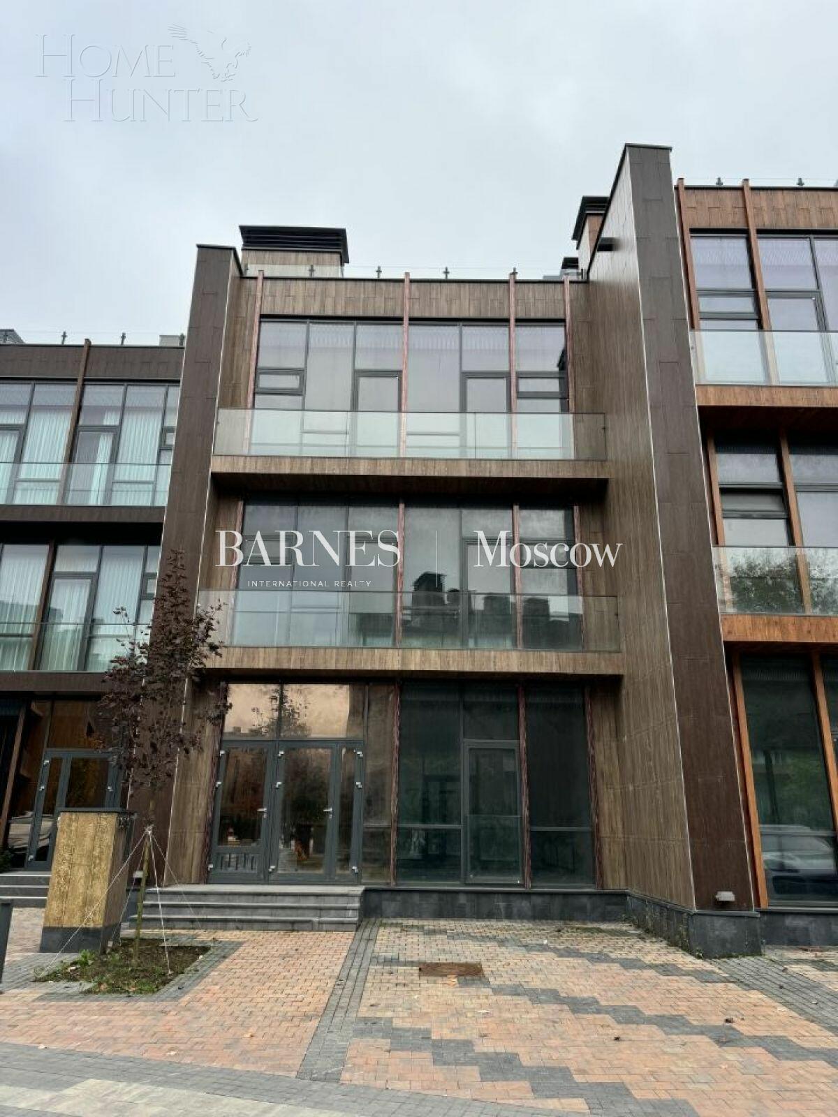 3-этажный таунхаус 238 м² без отделки